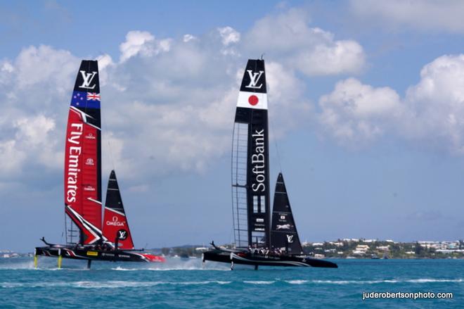 Day 2 – Race 3 – Emirates Team New Zealand and Softbank Team Japan - Louis Vuitton America's Cup ©  Jude Robertson http://juderobertsonphoto.wix.com/pix